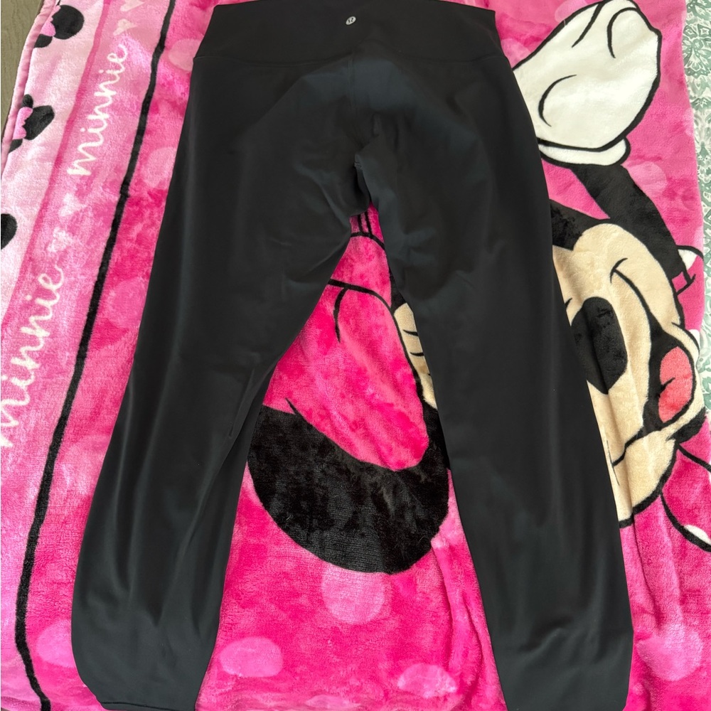 lululemon wunder under Black Leggings